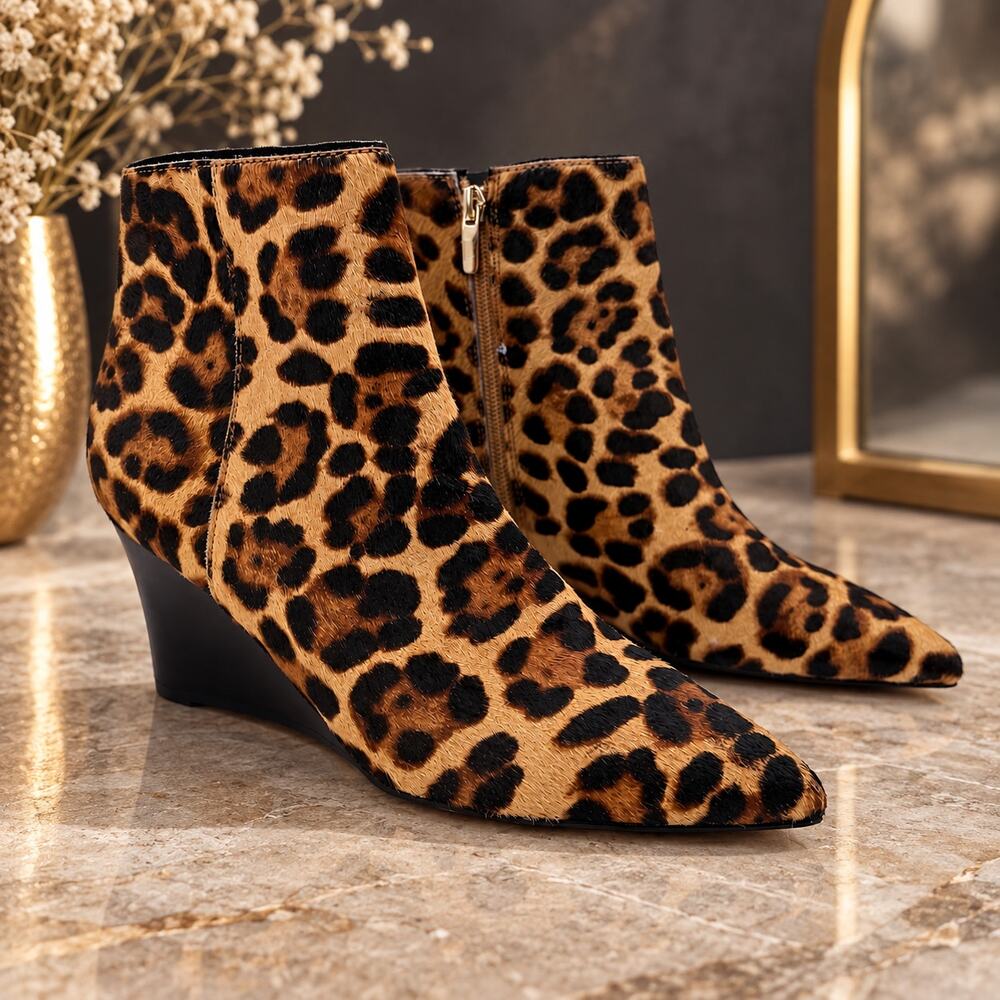 Nine West Leopard Print Hair-On-Hide Wedge Ankle Booties 7.5M Pointed Toe
